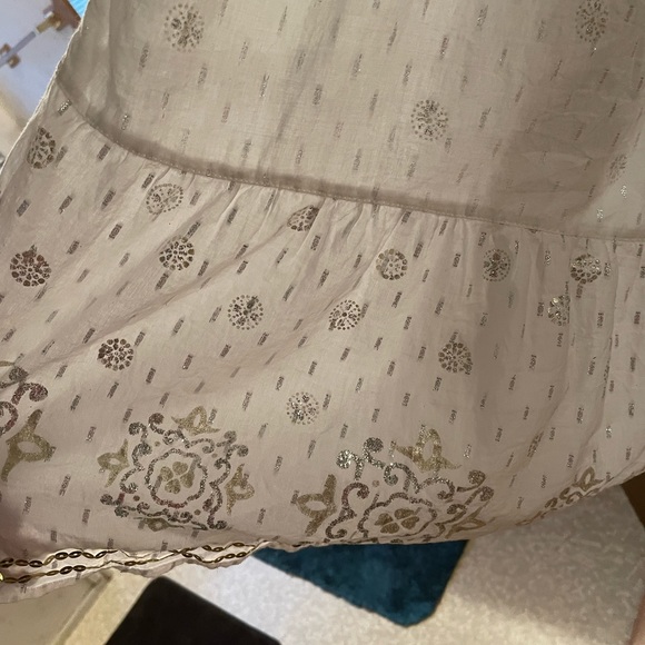 Girls size 10 white cotton summer dress with sequins and glitter. - Picture 2 of 6